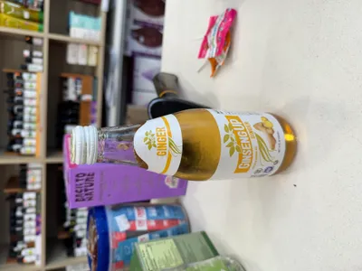 Natural ginger ale with Korean ginseng extract