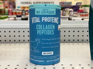 Collagen peptide powder from grass fed, pasture-raised bovine.